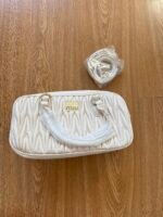 Cartera miu miu blanca - G5
