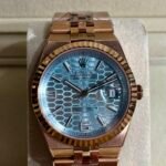 Land-Dweller 🇨🇭 - Super clon