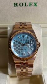 Land-Dweller 🇨🇭 - Super clon